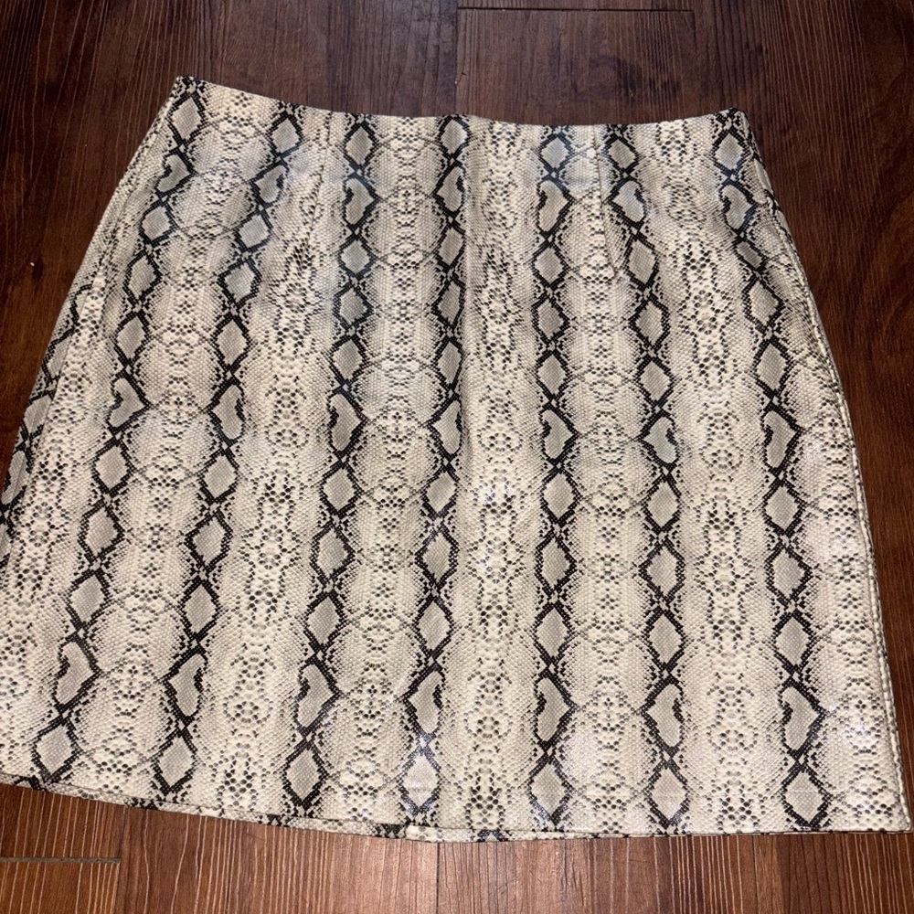 Altar'd State Black and Cream Snakeskin Mini Skirt